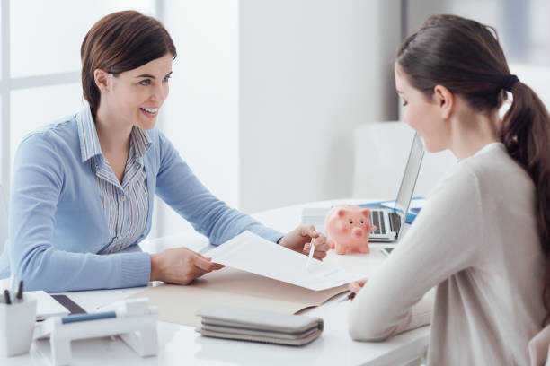 Cedar Falls, IA Loan Agency Company